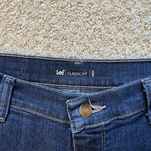 Lee Women's Classic Fit Jeans - Blue
